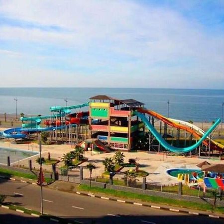 Olympic Batumi Appartement Buitenkant foto