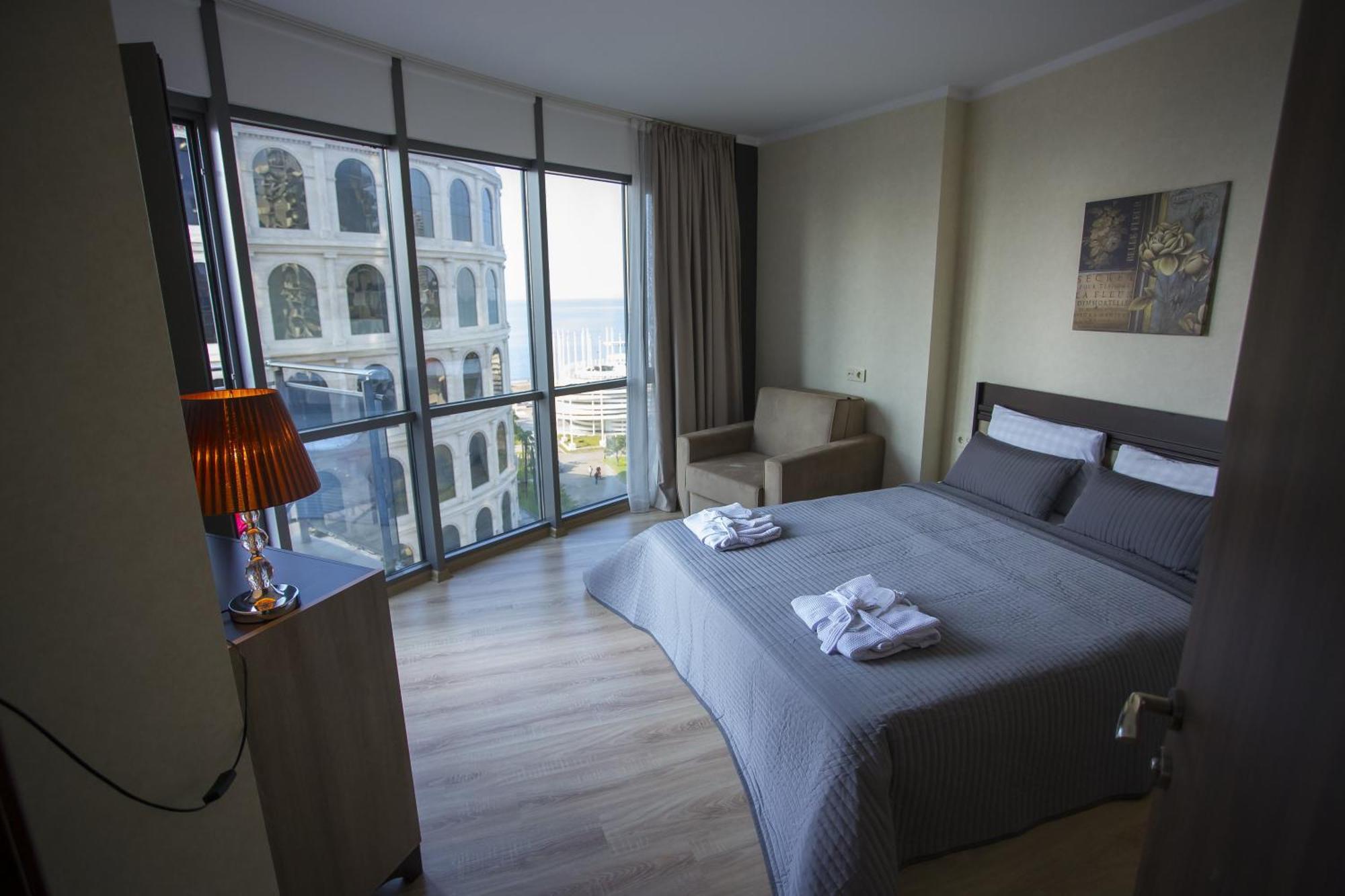 Olympic Batumi Appartement Buitenkant foto