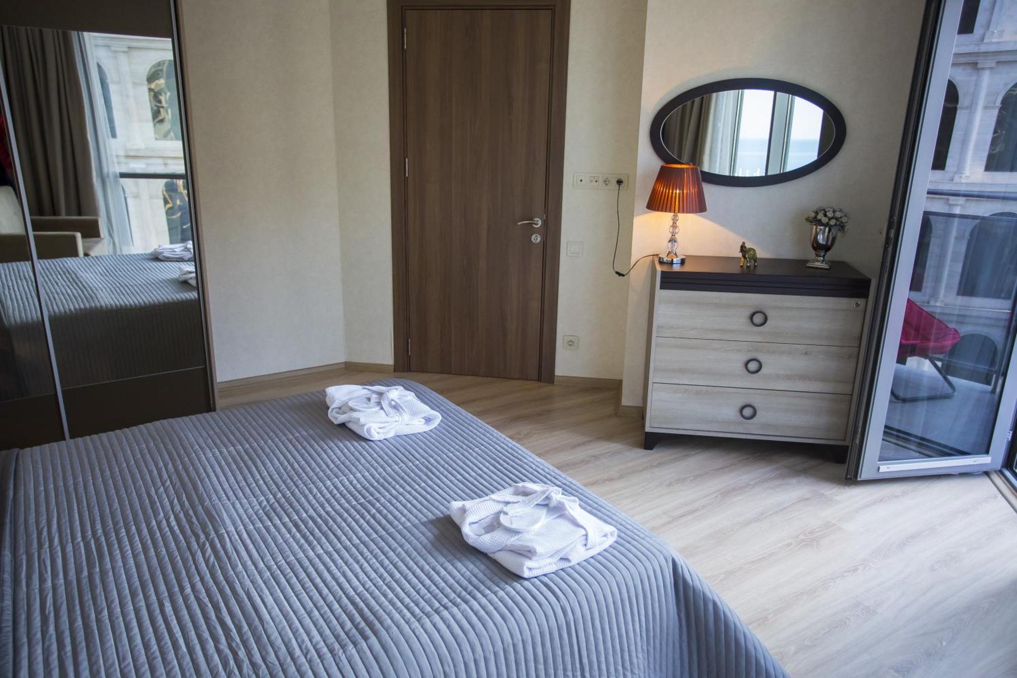 Olympic Batumi Appartement Buitenkant foto