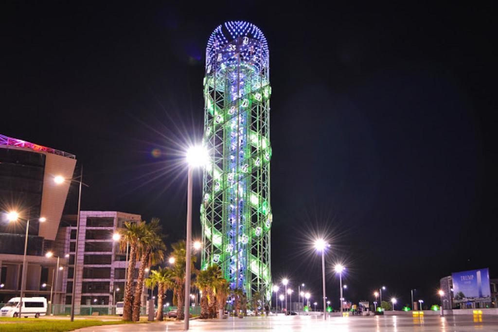 Olympic Batumi Appartement Buitenkant foto