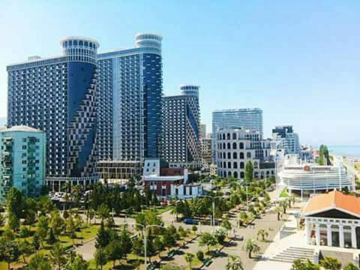 Olympic Batumi Appartement Buitenkant foto