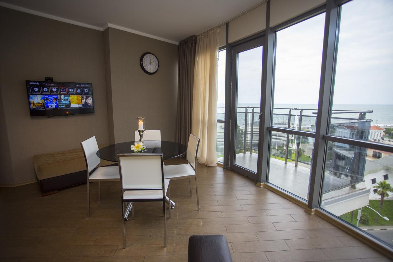 Olympic Batumi Appartement Buitenkant foto