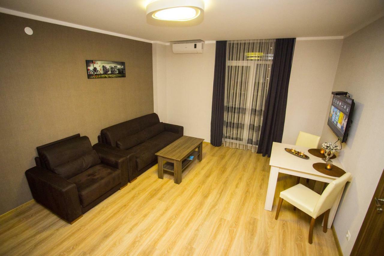 Olympic Batumi Appartement Buitenkant foto
